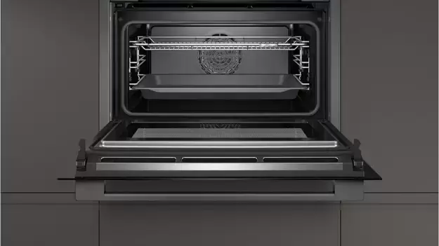 Компактный духовой шкаф с функцией микроволн Neff C17MS22G0